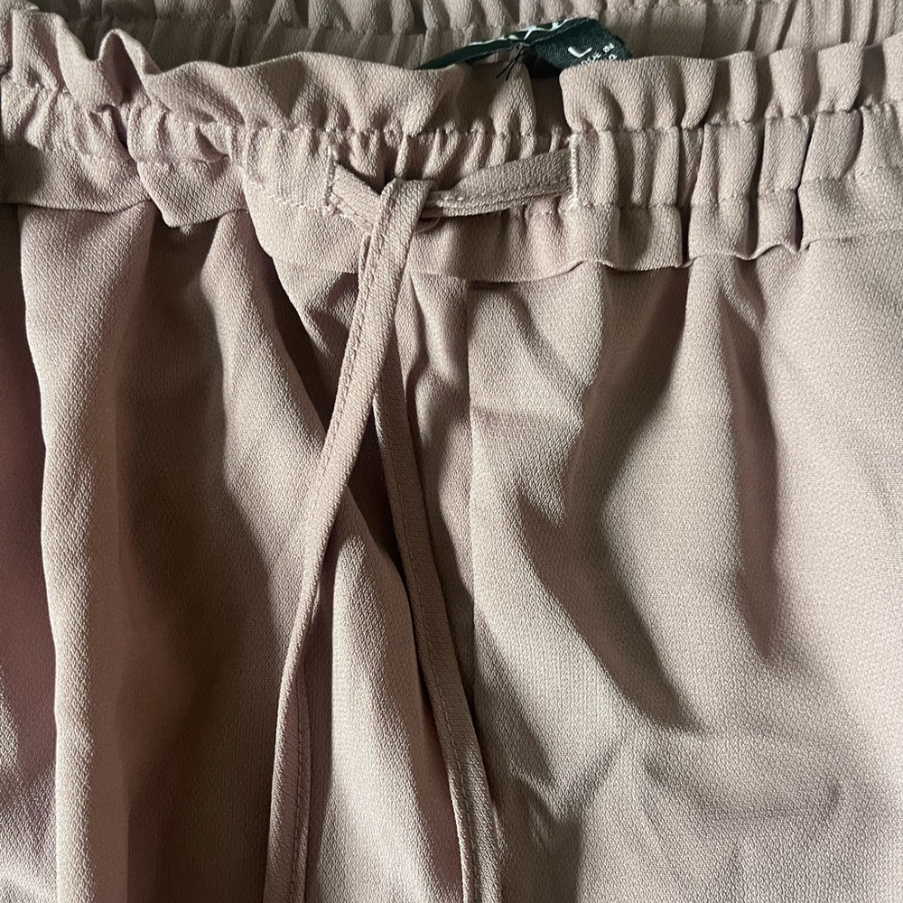 Lulus Flowy Shorts - Picture 3 of 4